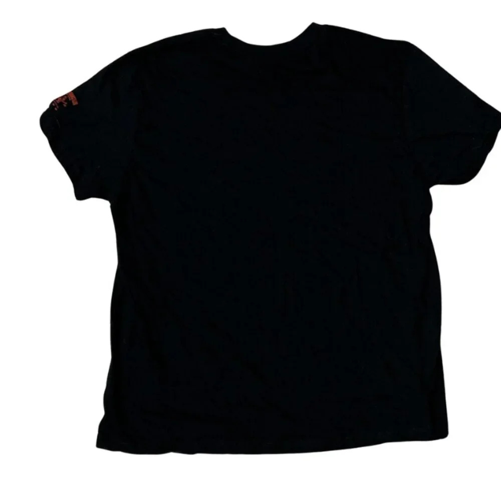 True Religion Men's T-Shirt Crew Neck Short Sleeves Black with Red Logo XL NEW